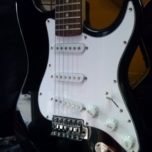 Električna gitara 3TS-BK - Moller Germany
